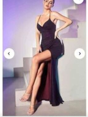 Black Spaghetti-Strap Evening Gown - Elegant High-Slit Dress